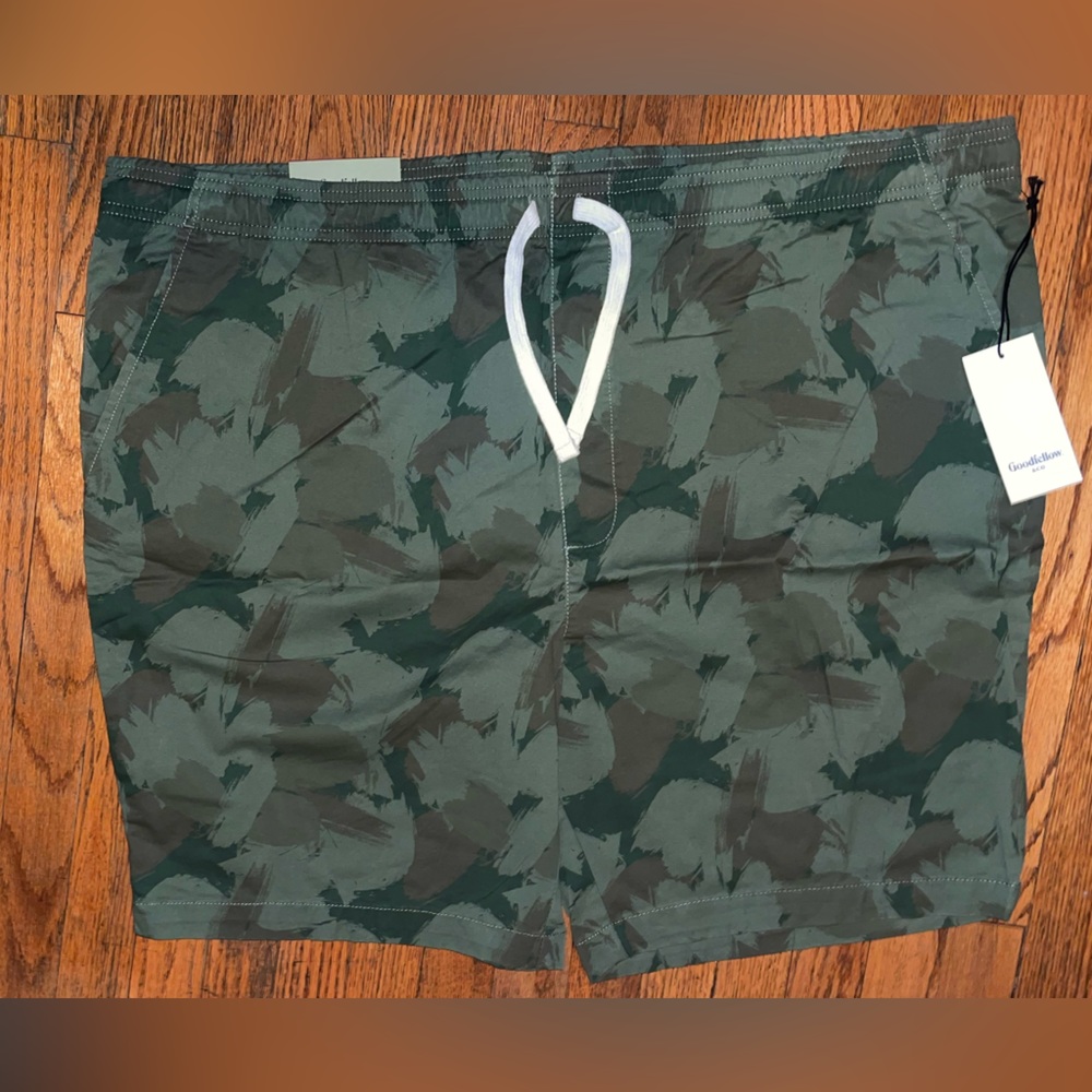 Goodfellow Size XXL 8 inch inseam men’s shorts